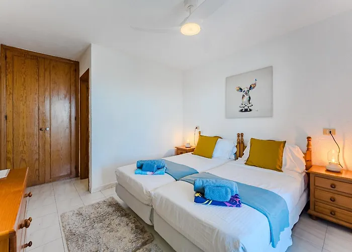 Apartment Cristianos With Large Terrace & Heated Pool